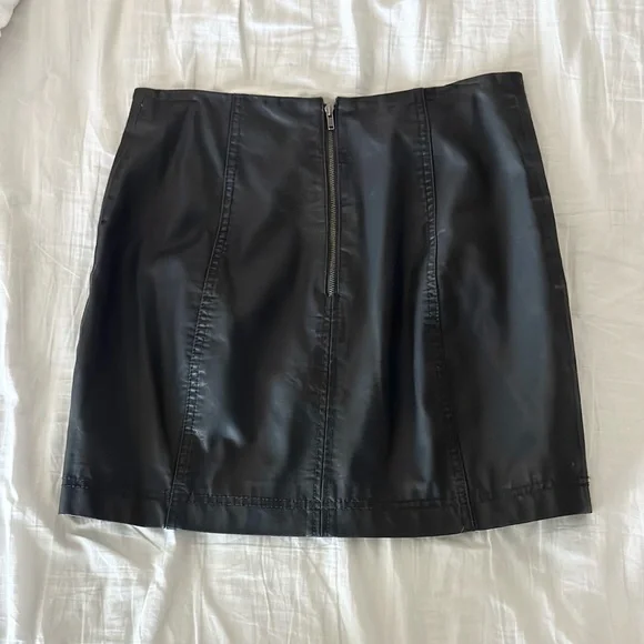 Free People Mini-skirt - Picture 2 of 5